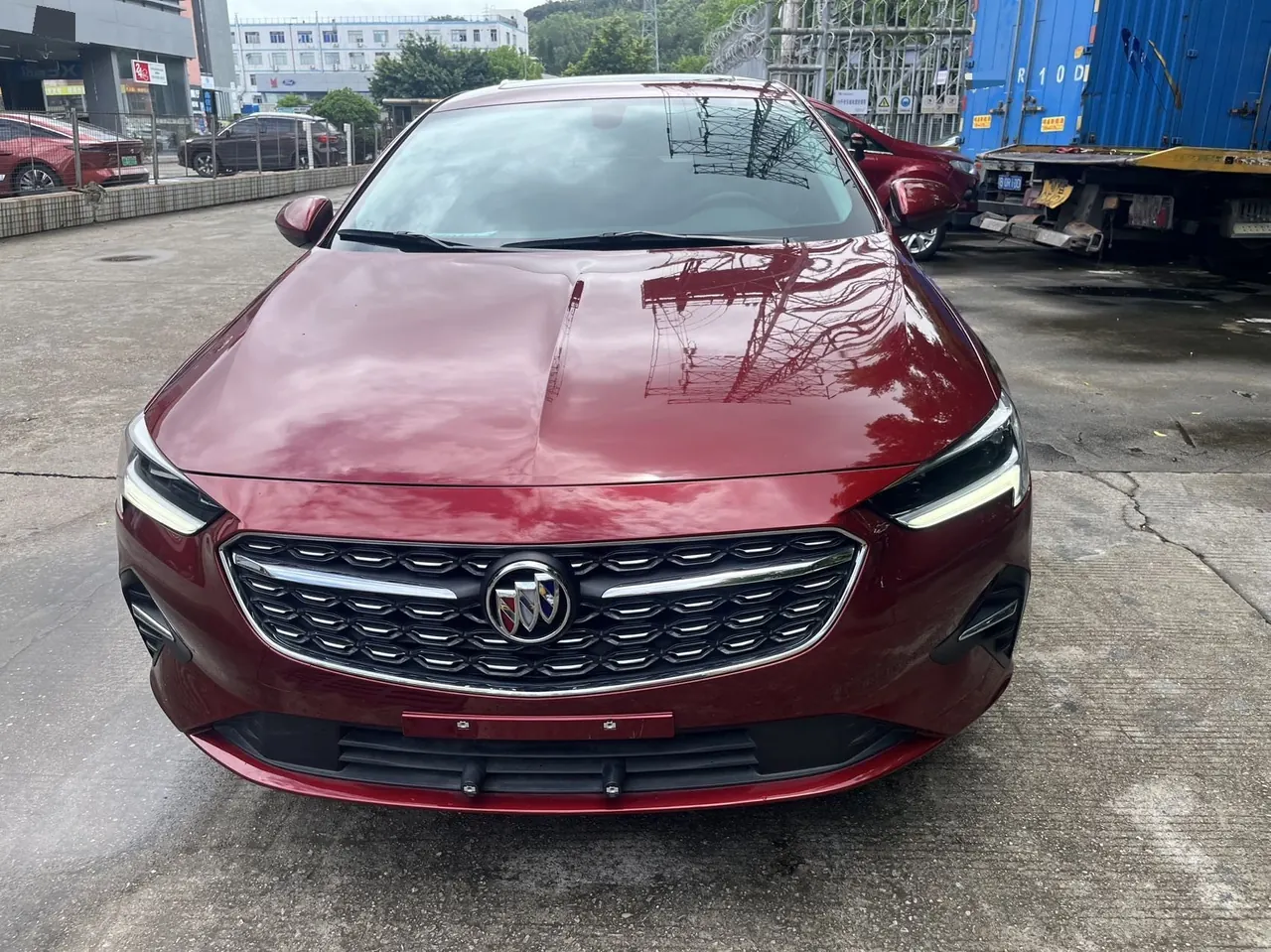 Buick 2020 Regal 1.5T 552T Elite Automatic Gear 2