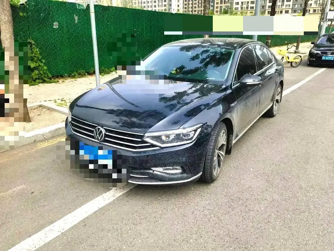 Open image lightbox: Volkswagen 2020 Magotan 2.0TSI 330TSI luxury automatic transmission