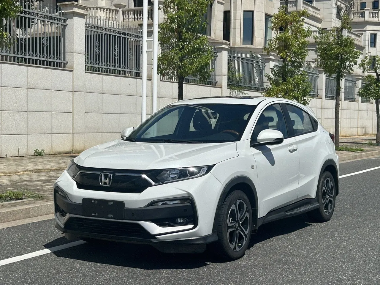 Open image lightbox: Honda 2020 XR-V 1.5 Stepless Comfort Edition Automatic Gear