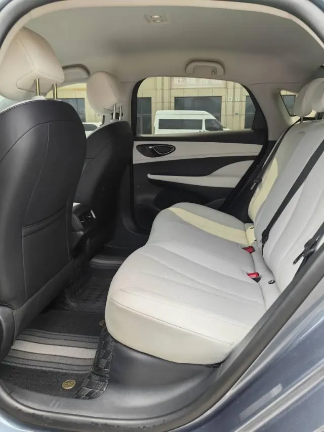 BYD 2025 seals 05 DM-i 1.5 stepless smart driving version 55KM luxury automatic gear 7