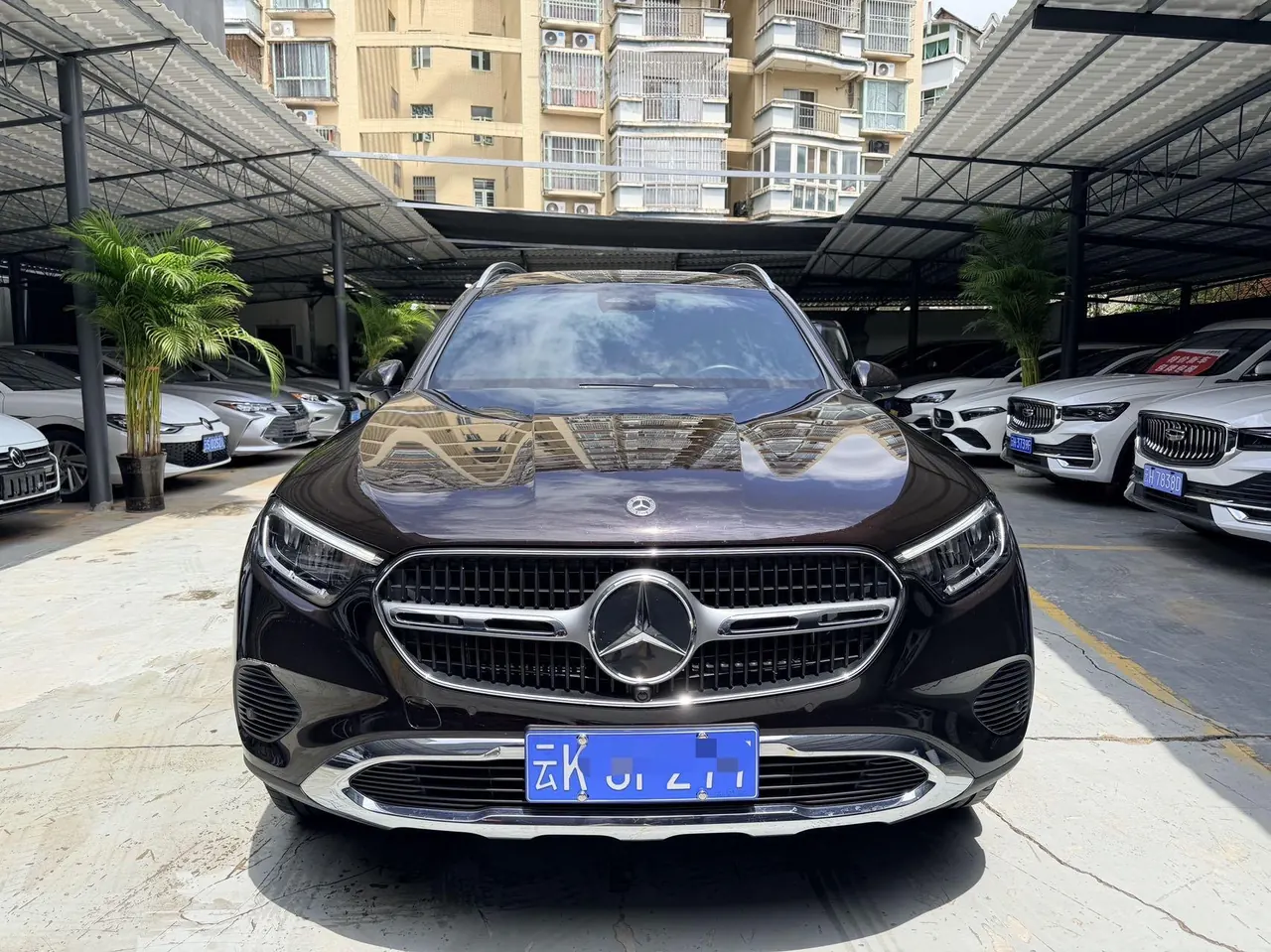 Mercedes Benz 2023 GLC 260 L 4MATIC 48V 2.0T Dynamic 5-seat Automatic Gear 2