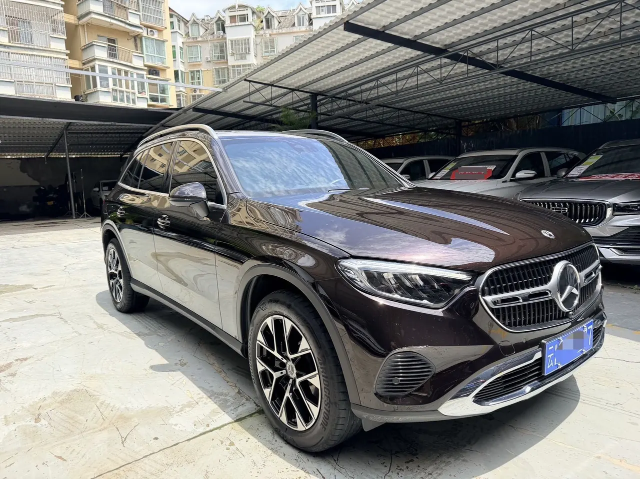 Mercedes Benz 2023 GLC 260 L 4MATIC 48V 2.0T Dynamic 5-seat Automatic Gear 3