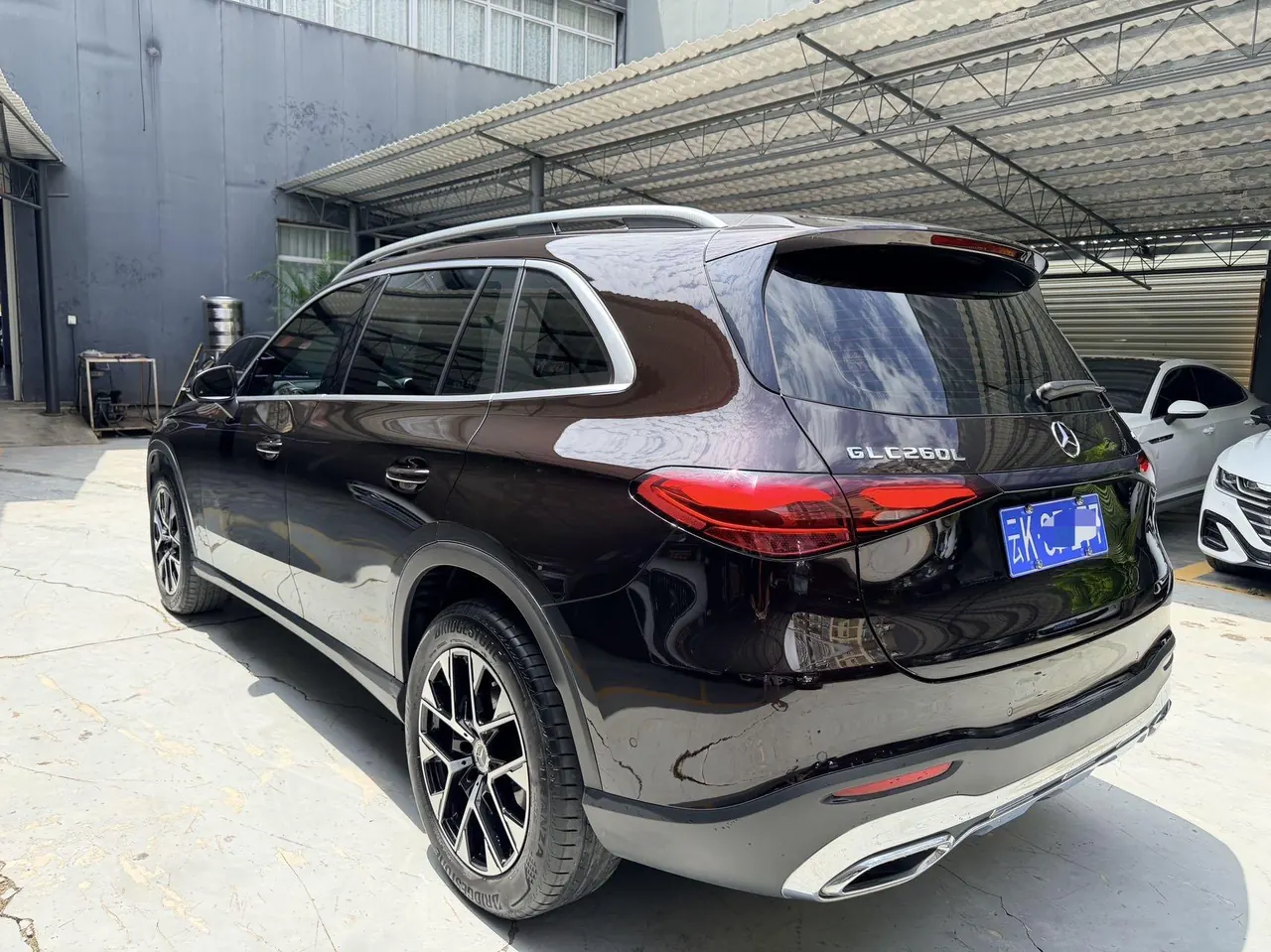 Mercedes Benz 2023 GLC 260 L 4MATIC 48V 2.0T Dynamic 5-seat Automatic Gear 9