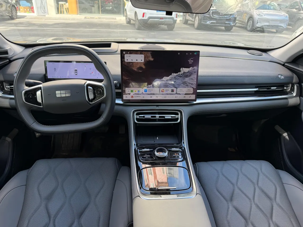 Geely Galaxy 2025 A7 EM-i 1.5 150km Discovery Edition Automatic Gear 5