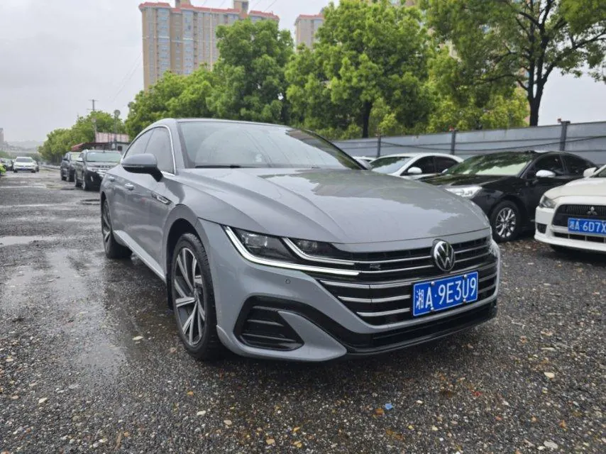 Volkswagen 2023 CC 2.0TSI 330TSI Dazzling Edition Automatic Gear 3
