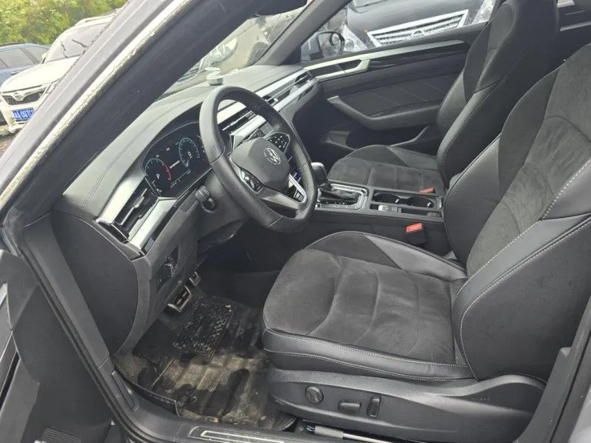 Volkswagen 2023 CC 2.0TSI 330TSI Dazzling Edition Automatic Gear 4