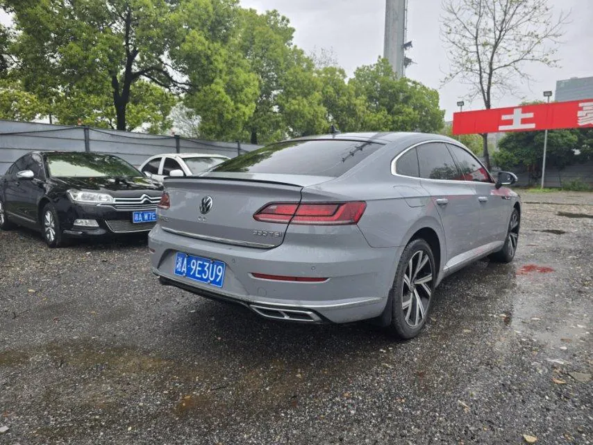 Volkswagen 2023 CC 2.0TSI 330TSI Dazzling Edition Automatic Gear 9