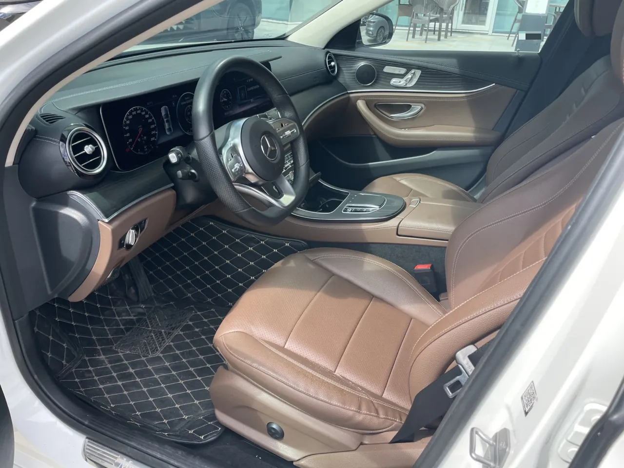 Mercedes Benz E-Class 2020 E 300 L 2.0T Sports Fashion Automatic Gear 3