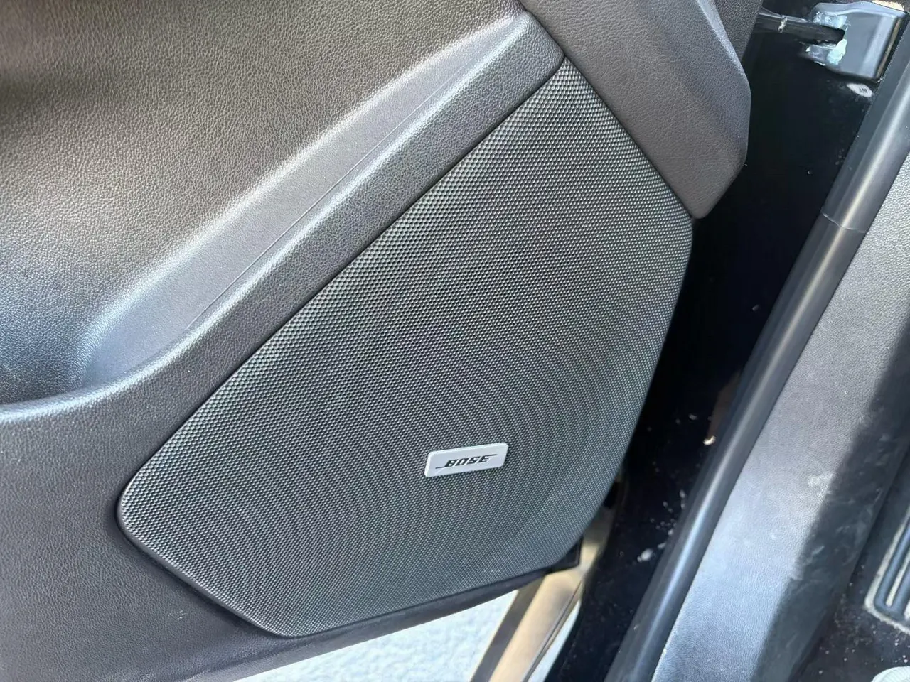 Cadillac 2020 XT5 2.0T 28T Luxury Automatic Gear 2