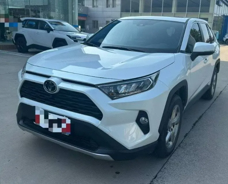 Open image lightbox: Toyota 2021 RAV4 Rongbo 2.0 Stepless Two-Drive Fashion Edition Automatic Gear