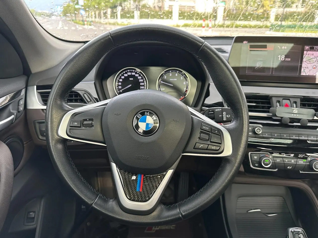 BMW 2020 X1 sDrive25Li 2.0T Leading Automatic Gear 6