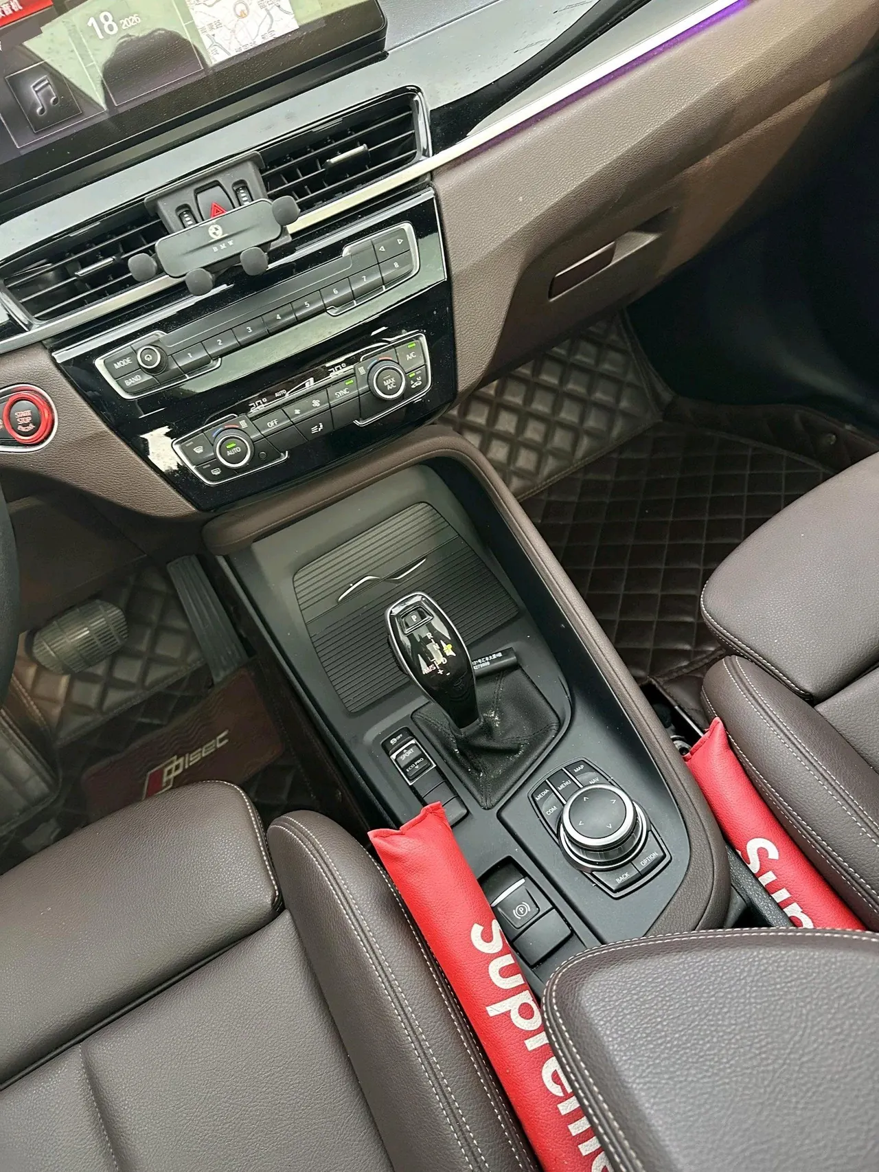 BMW 2020 X1 sDrive25Li 2.0T Leading Automatic Gear 7
