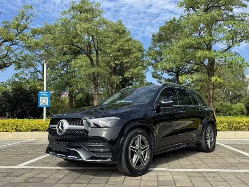 打开图片灯箱:Mercedes Benz GLE (Imported) 2023 GLE 450 4MATIC 48V 2.5T Fashion Automatic Gear
