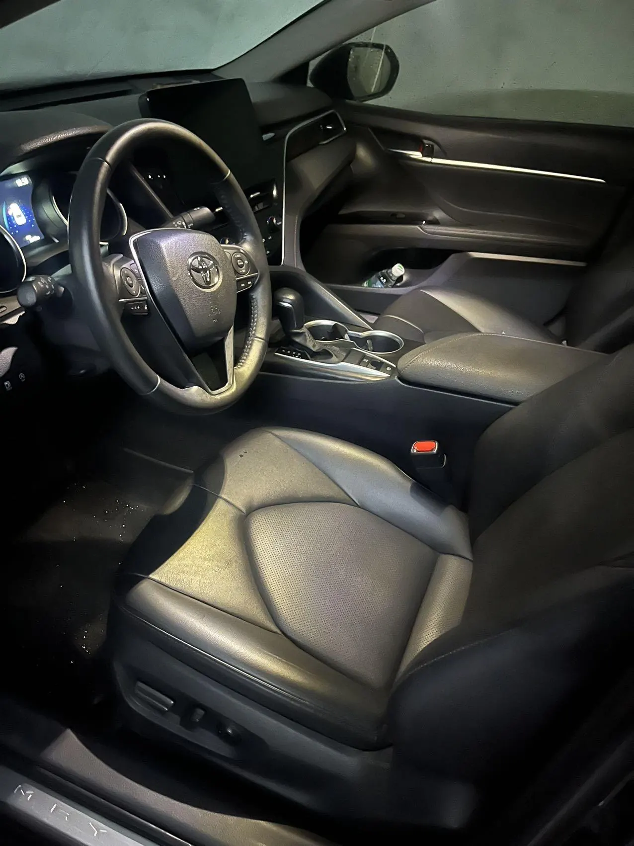 Toyota 2023 Camry 2.0G Stepless Deluxe Edition Automatic Gear 3