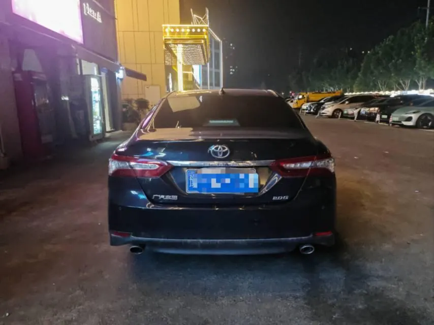 Toyota 2021 Camry 2.0G Stepless Deluxe Edition Automatic Gear 5