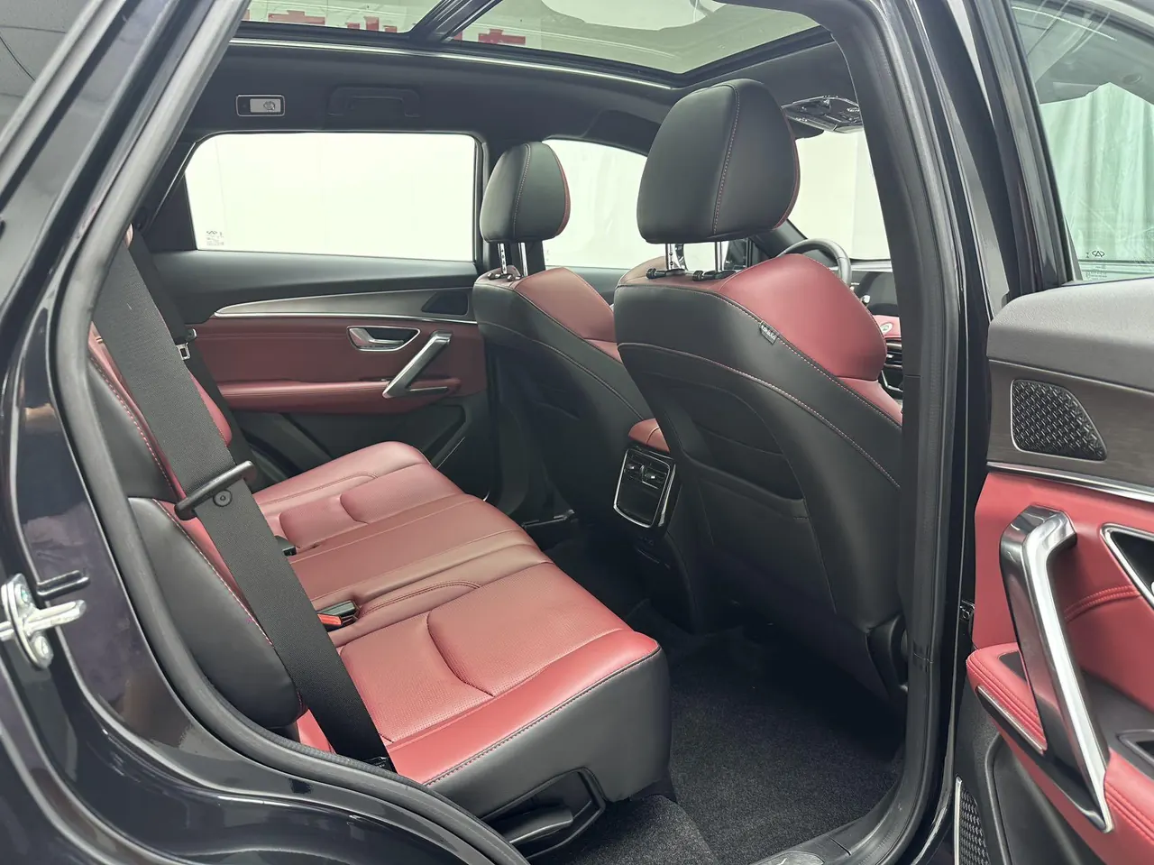 Jetour 2021 X70 PLUS 1.5T Mountain 5 Automatic Gear 6