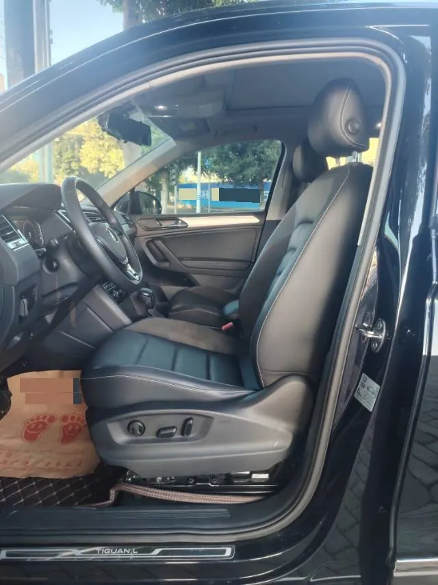 Volkswagen 2021 Tiguan L R-Line 2.0TSI 330TSI Two-Drive Overdrive Automatic Gear 7