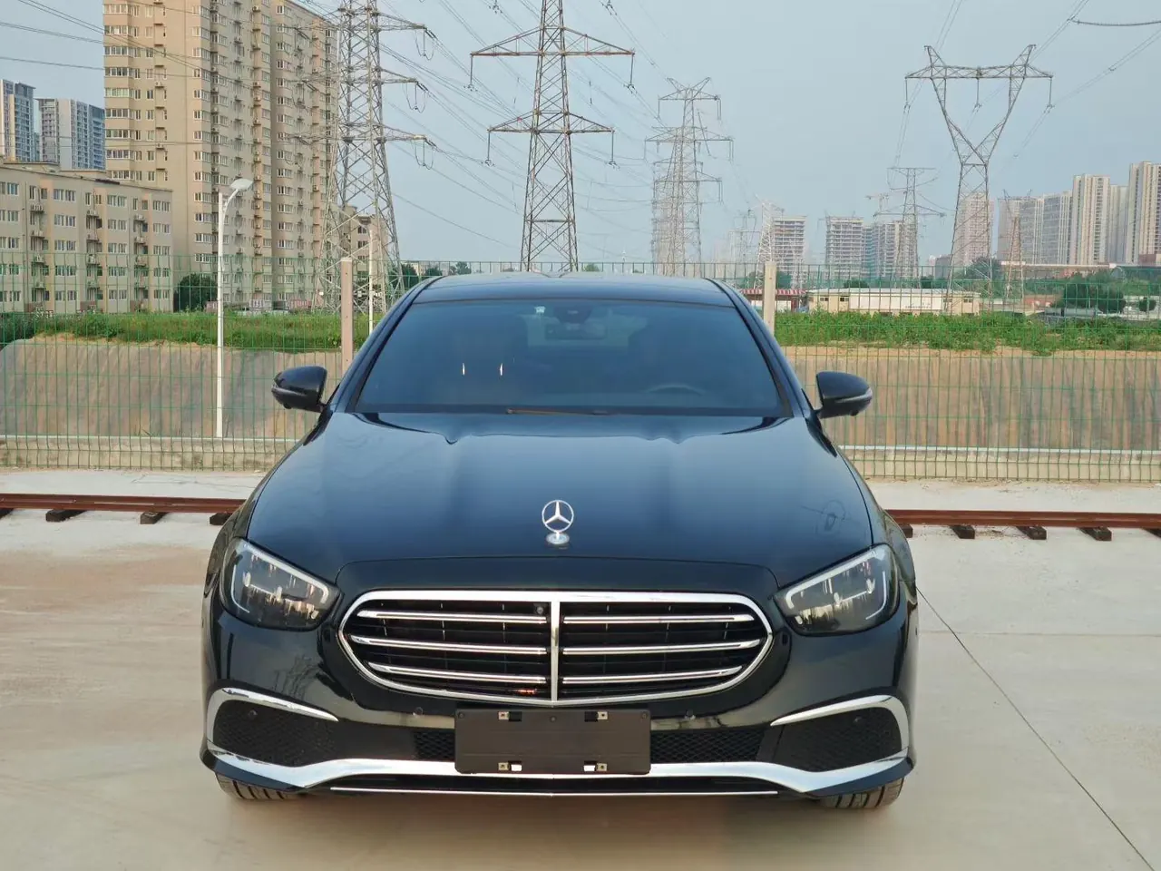Mercedes Benz E-Class New Energy 2022 E 350 e L 2.0T Sports (Change 2) Automatic Gear 2