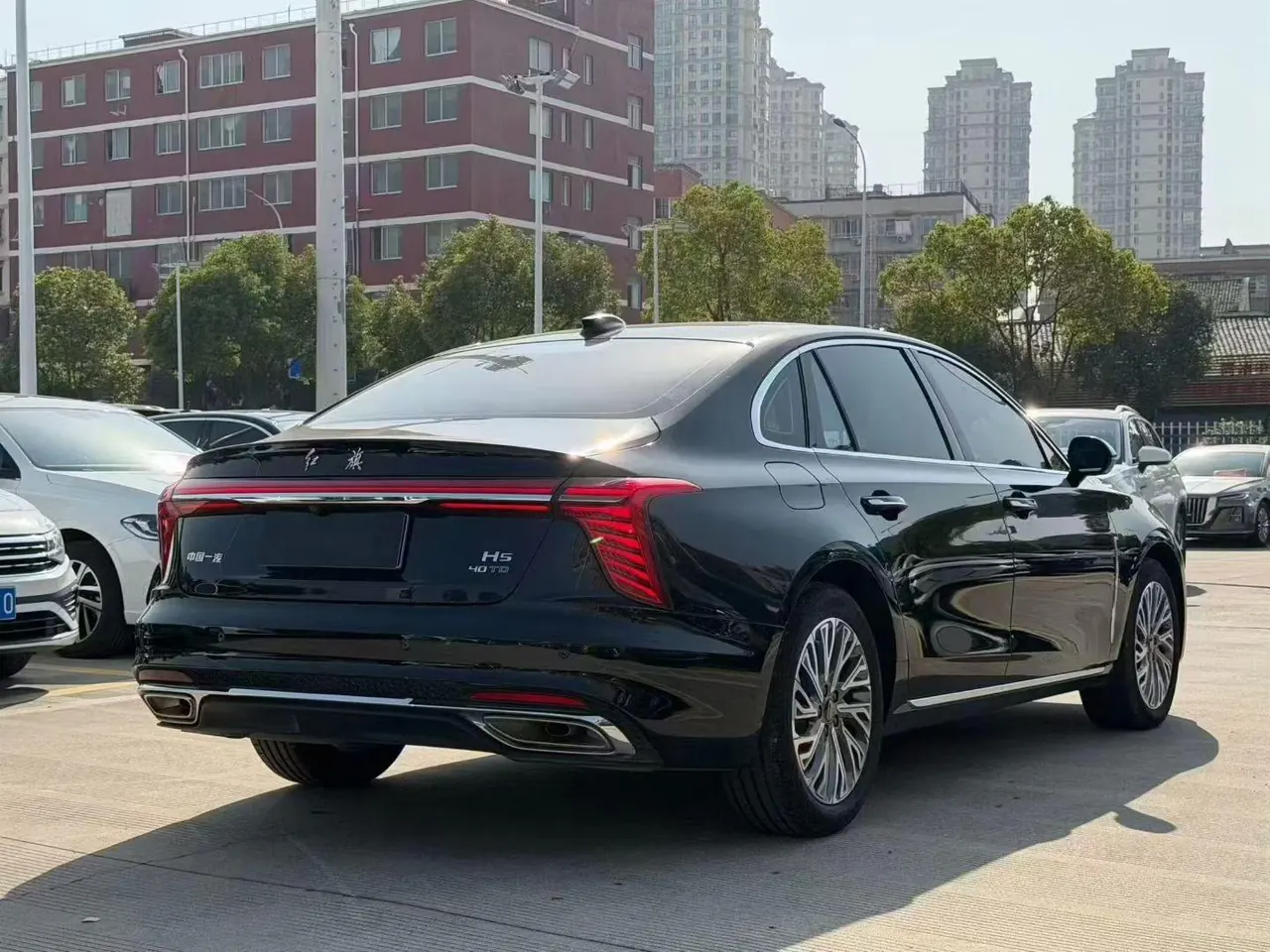HongQi 2023 H5 1.5T Zhilian Flag Rhyme Edition Automatic Gear 7