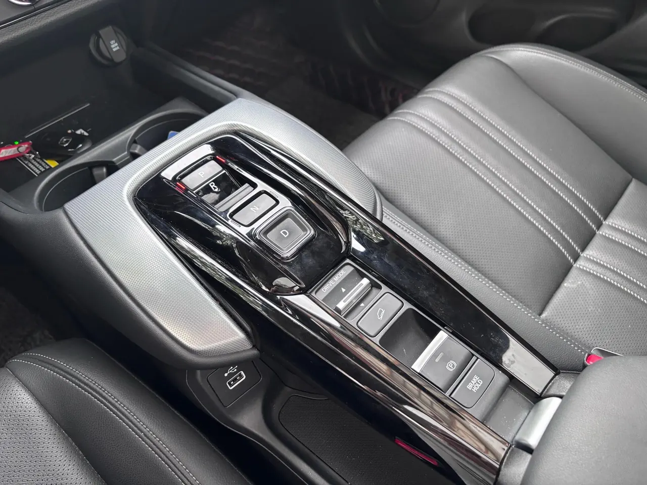 Honda 2023 HR-V e:HEV 2.0 Stepless Dynamic Edition Automatic Gear 7