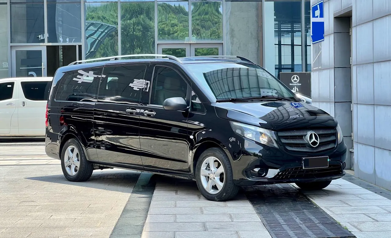Mercedes Benz 2021 Vito 2.0T Elite Edition 9-seat Automatic Gear 3