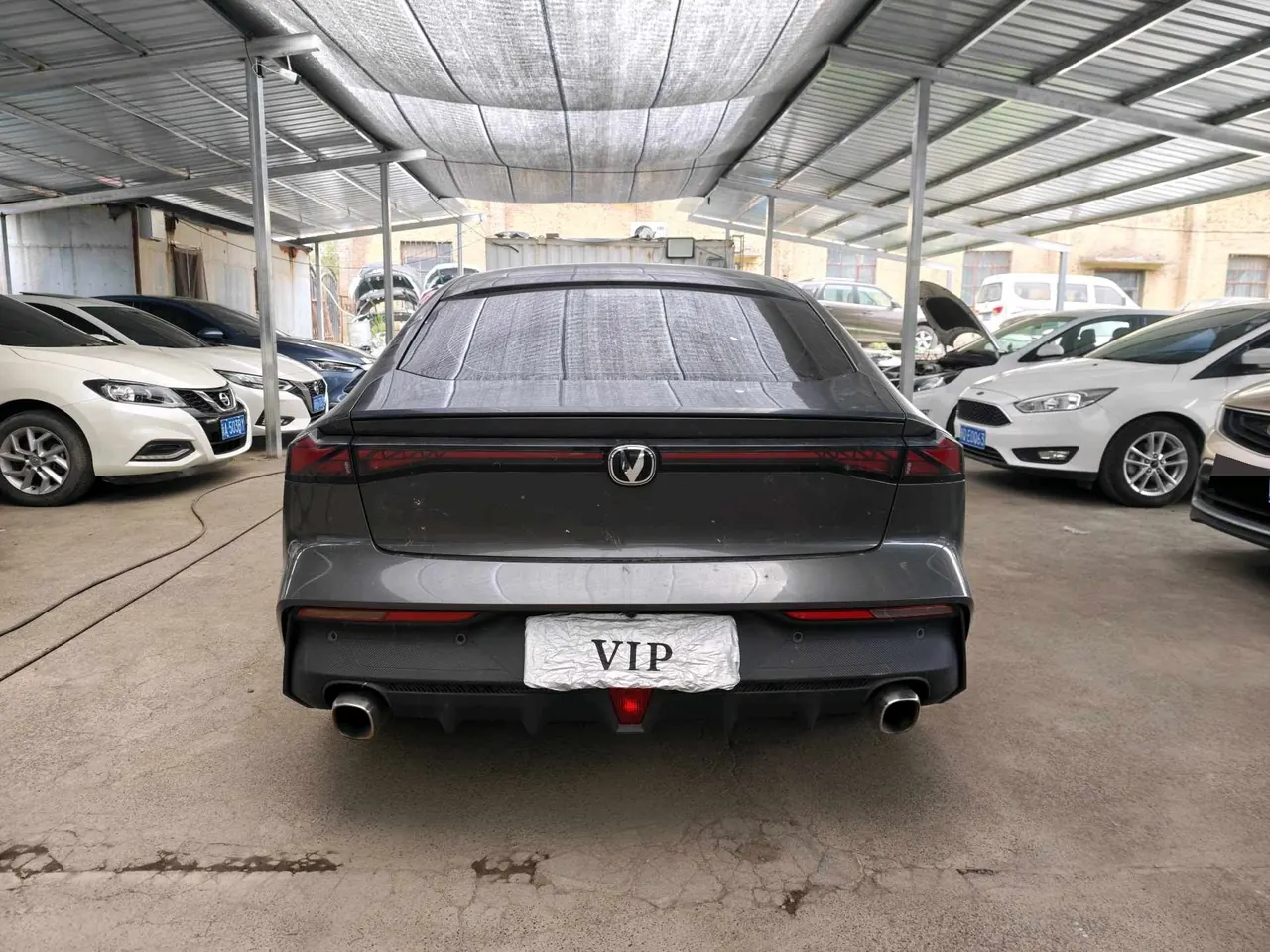ChangAn 2022 UNI-V 1.5T honorable automatic gear 9