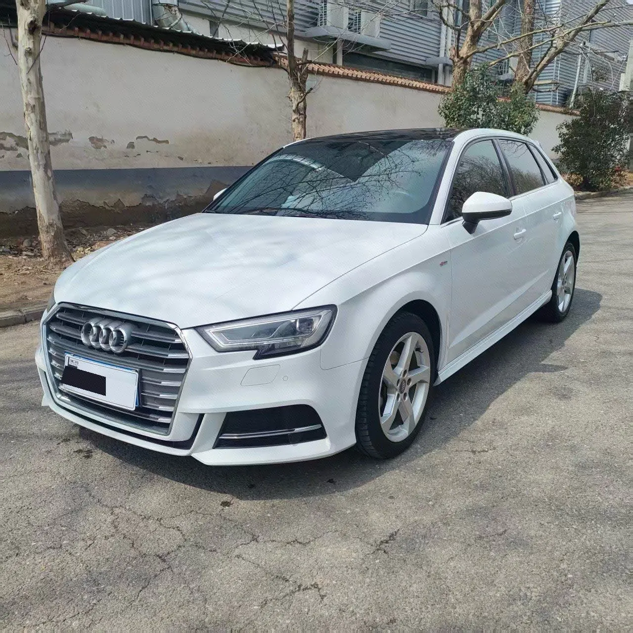 Open image lightbox: Audi 2020 A3 Sportback 1.4TFSI 35TFSI aggressive automatic gear