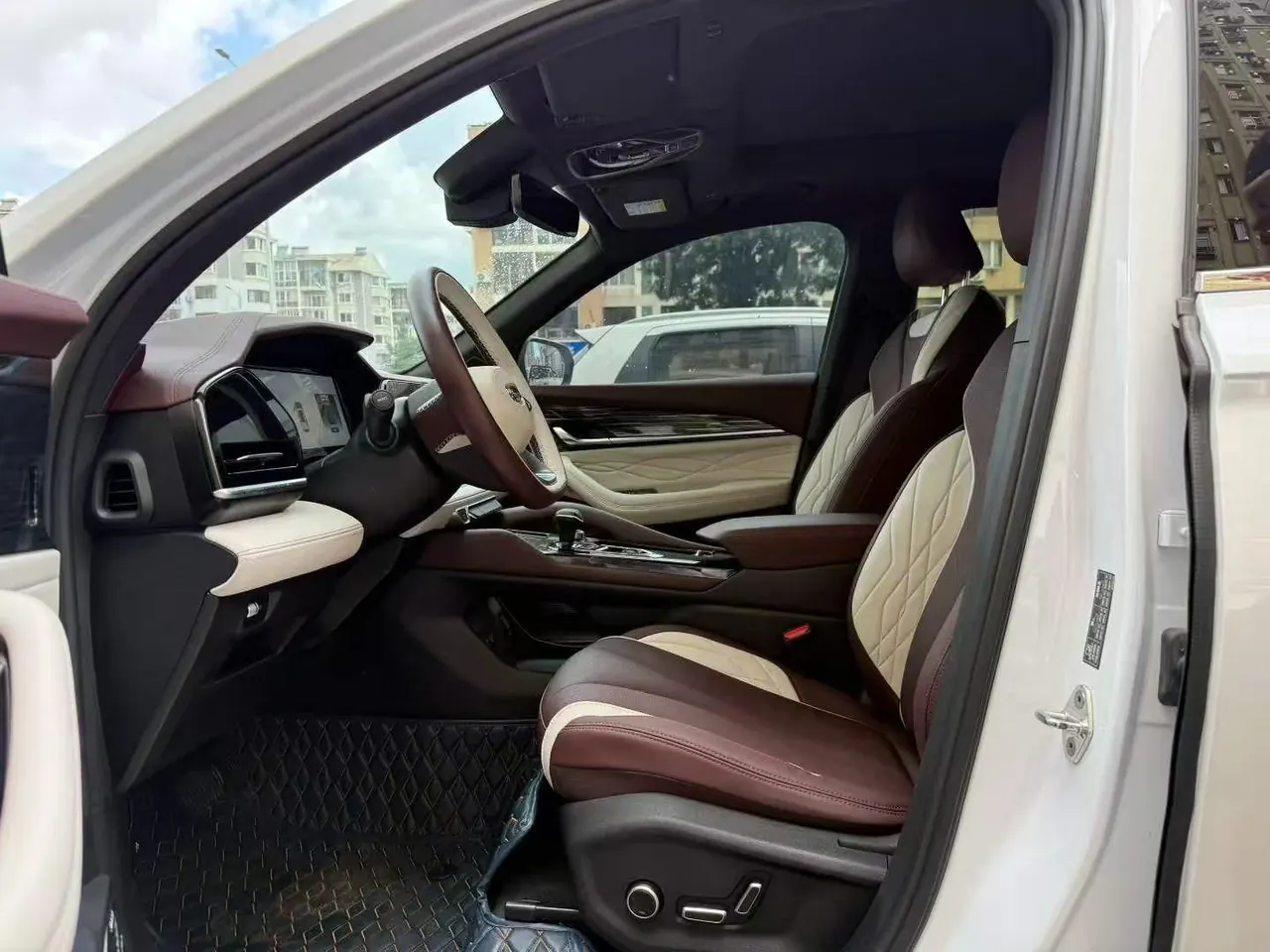 Geely 2021 XingyueL (Monjaro) 2.0TD EVO two-wheel drive smart automatic gear 7