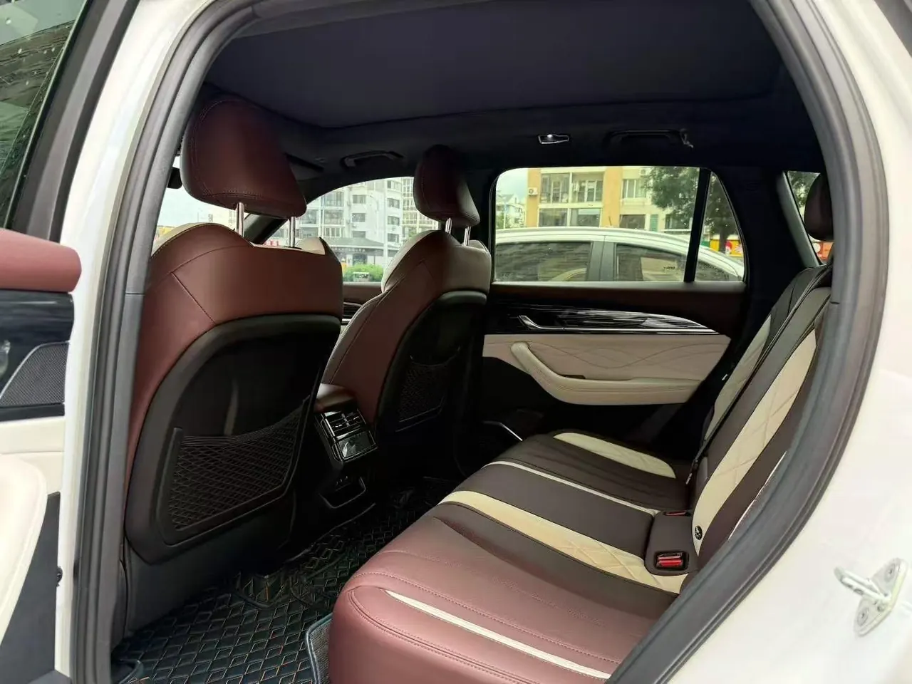 Geely 2021 XingyueL (Monjaro) 2.0TD EVO two-wheel drive smart automatic gear 9