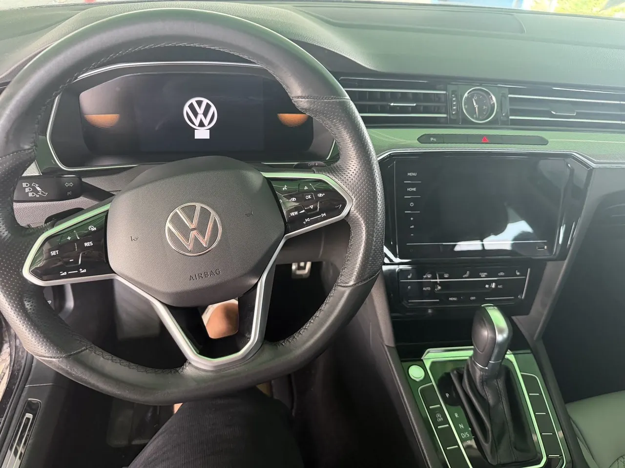 Volkswagen 2020 Magotan 2.0TSI 330TSI luxury automatic transmission 7