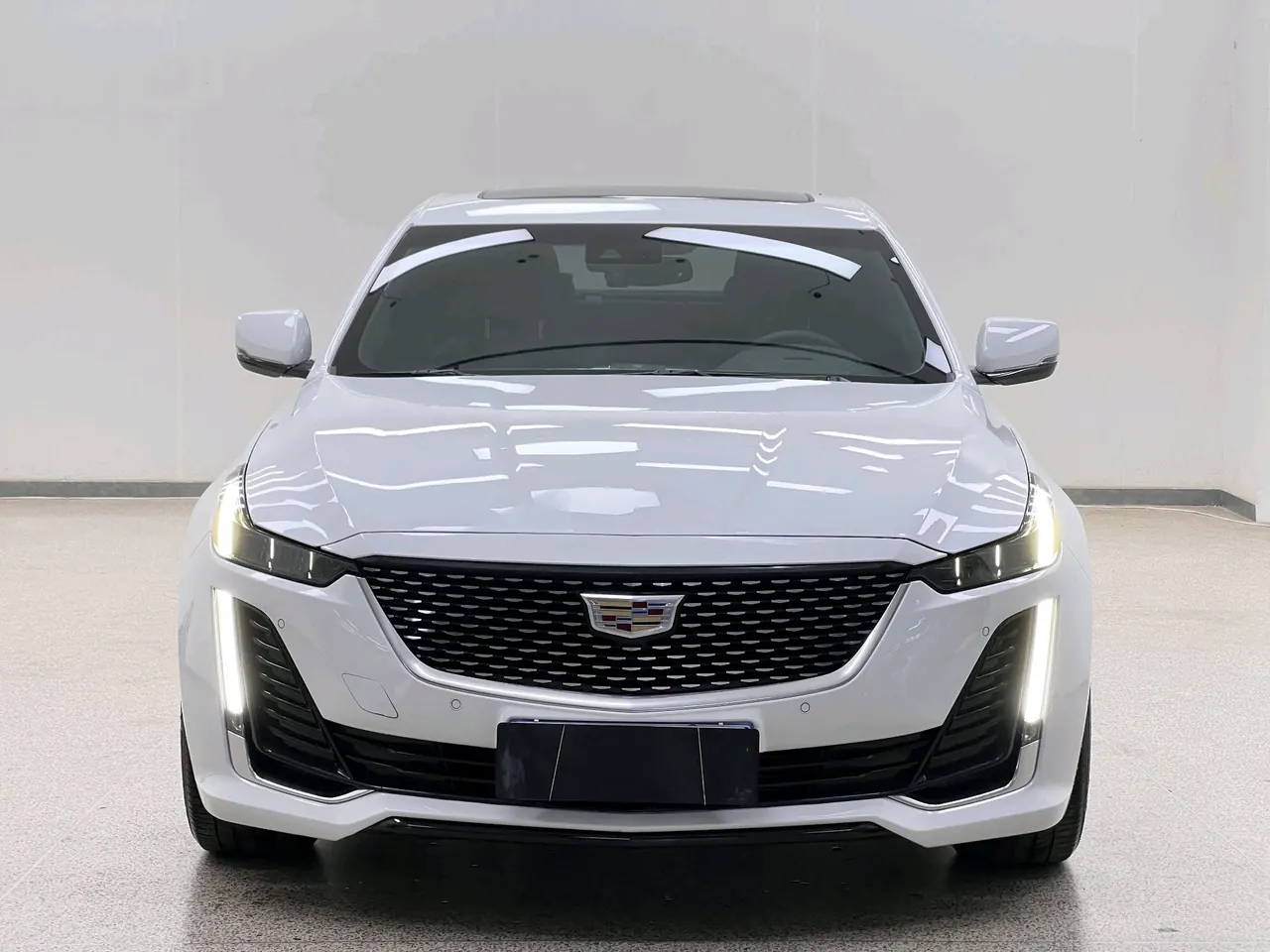 Cadillac 2022 CT5 2.0T 28T luxury automatic gear 2