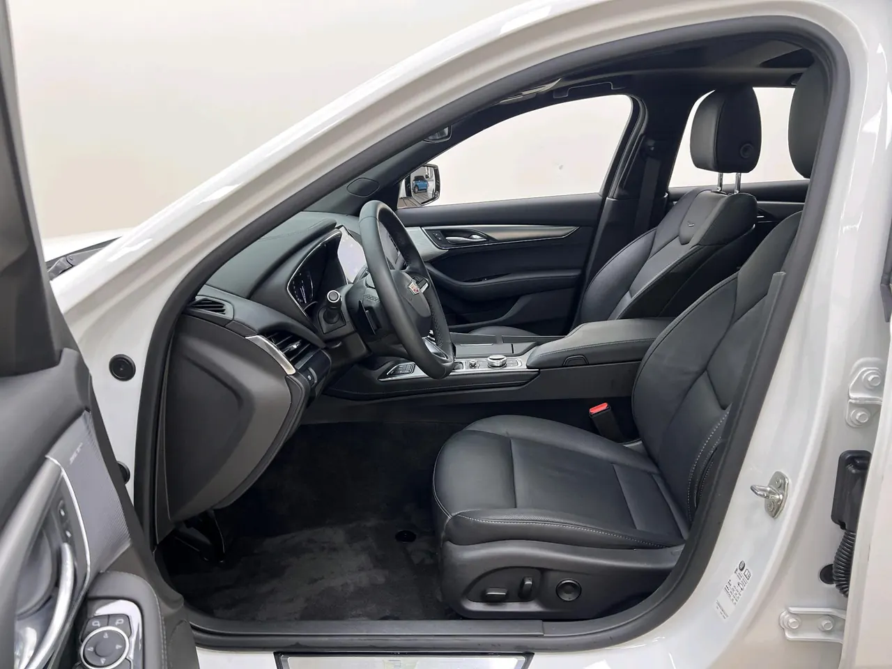 Cadillac 2022 CT5 2.0T 28T luxury automatic gear 4