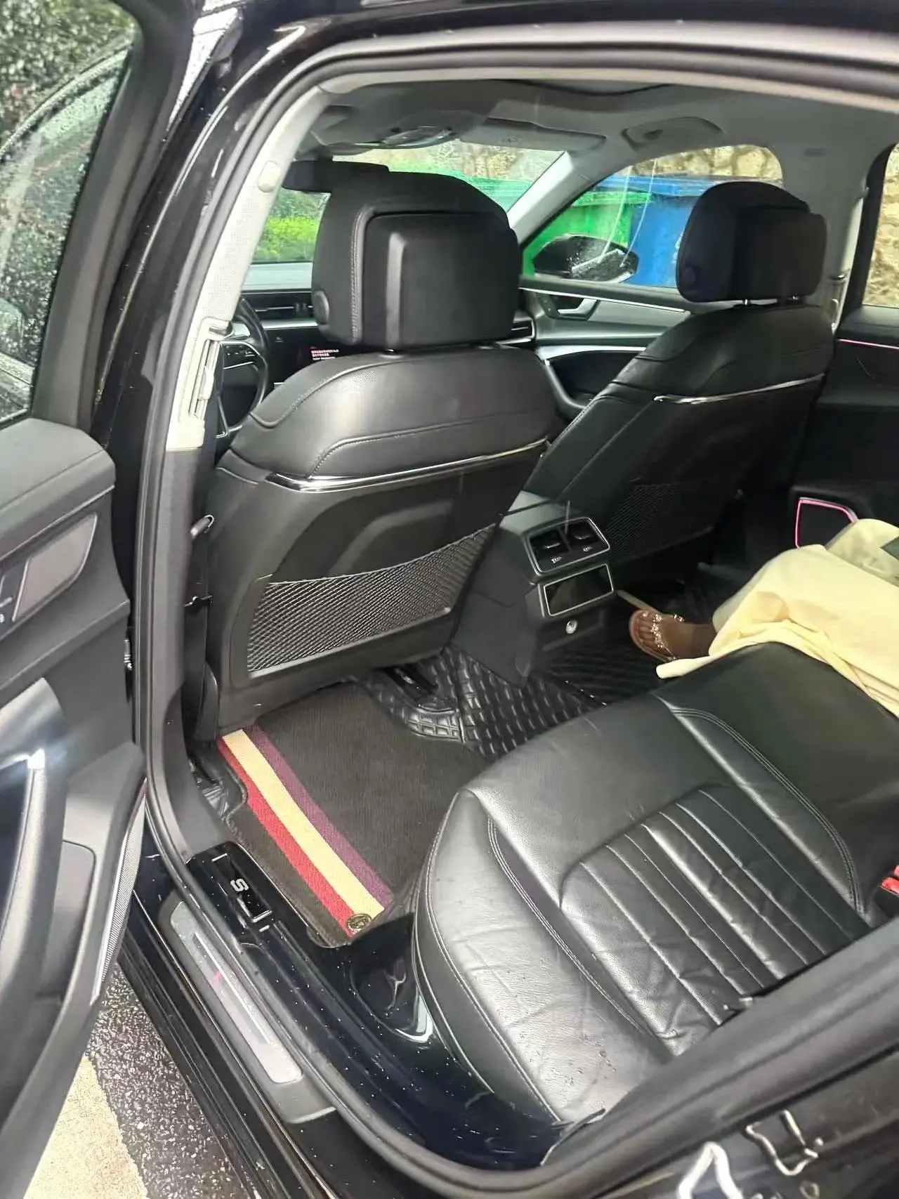 Audi 2022 A6L 2.0TFSI 45TFSI Zhenzhiya Automatic Gear 3