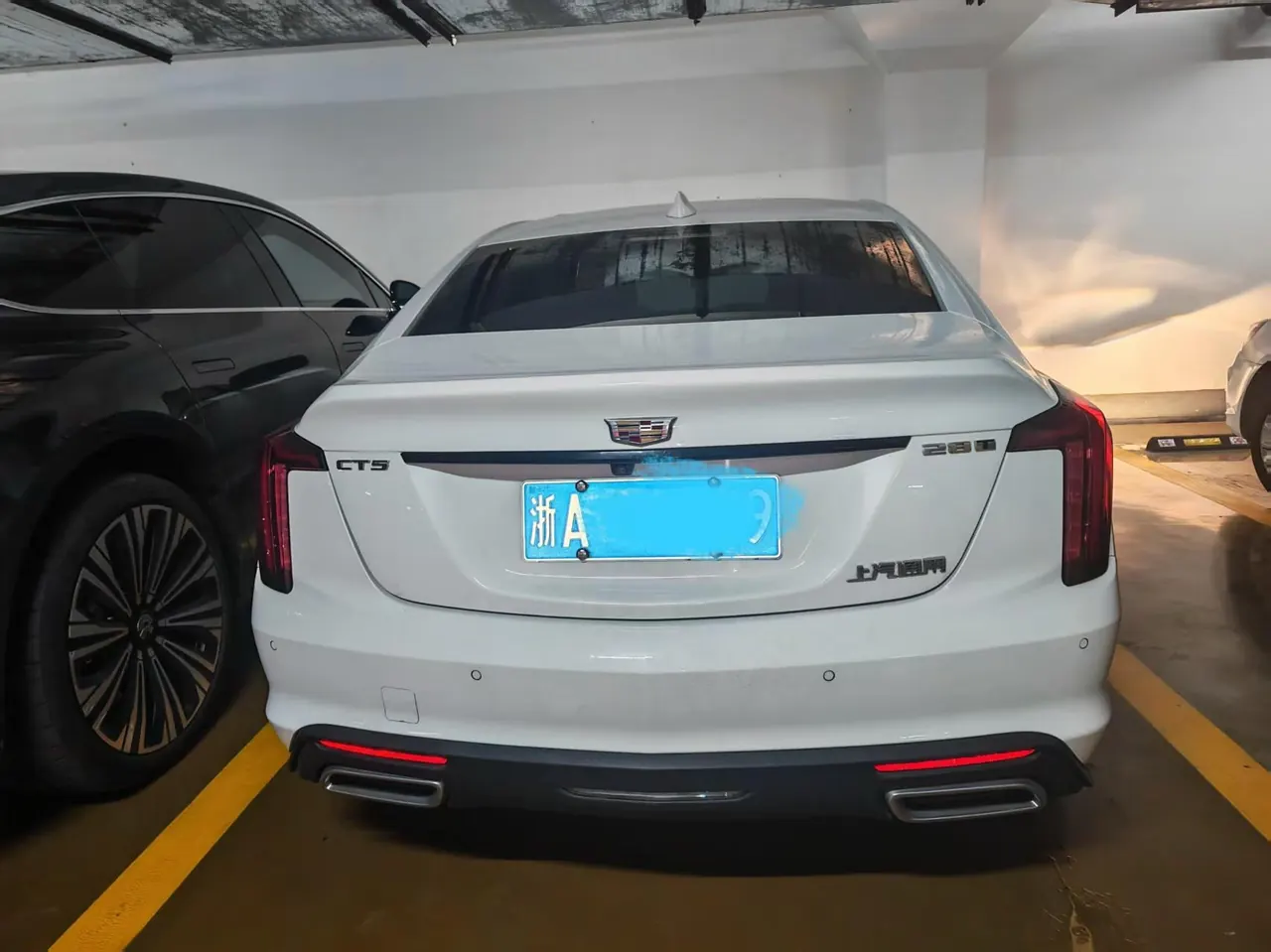 Cadillac 2022 CT5 2.0T 28T luxury automatic gear 4