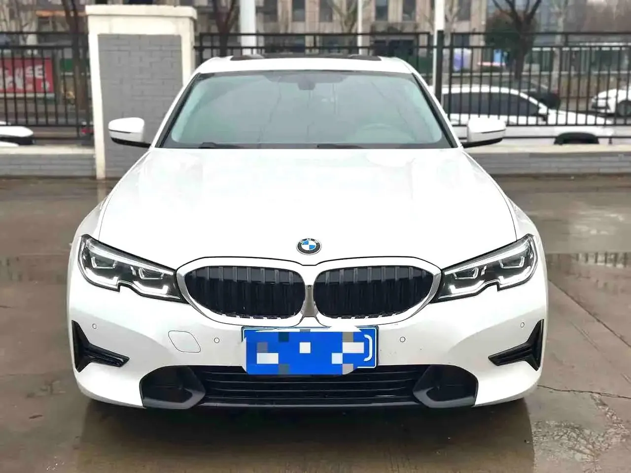 BMW 3 Series 2022 320i 2.0T Sports Suit (Modified) Automatic Gear 2