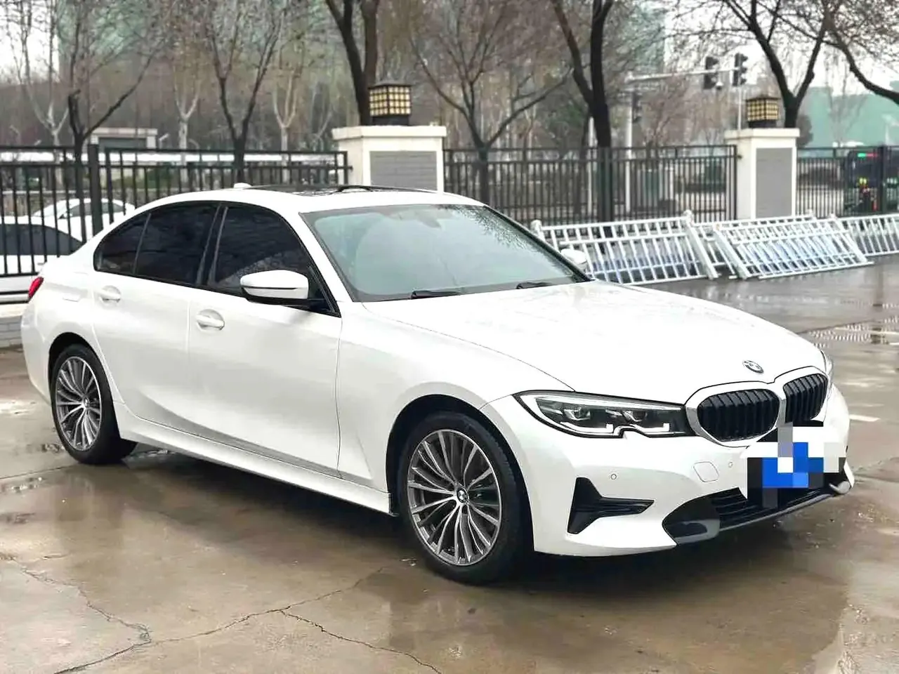 BMW 3 Series 2022 320i 2.0T Sports Suit (Modified) Automatic Gear 3