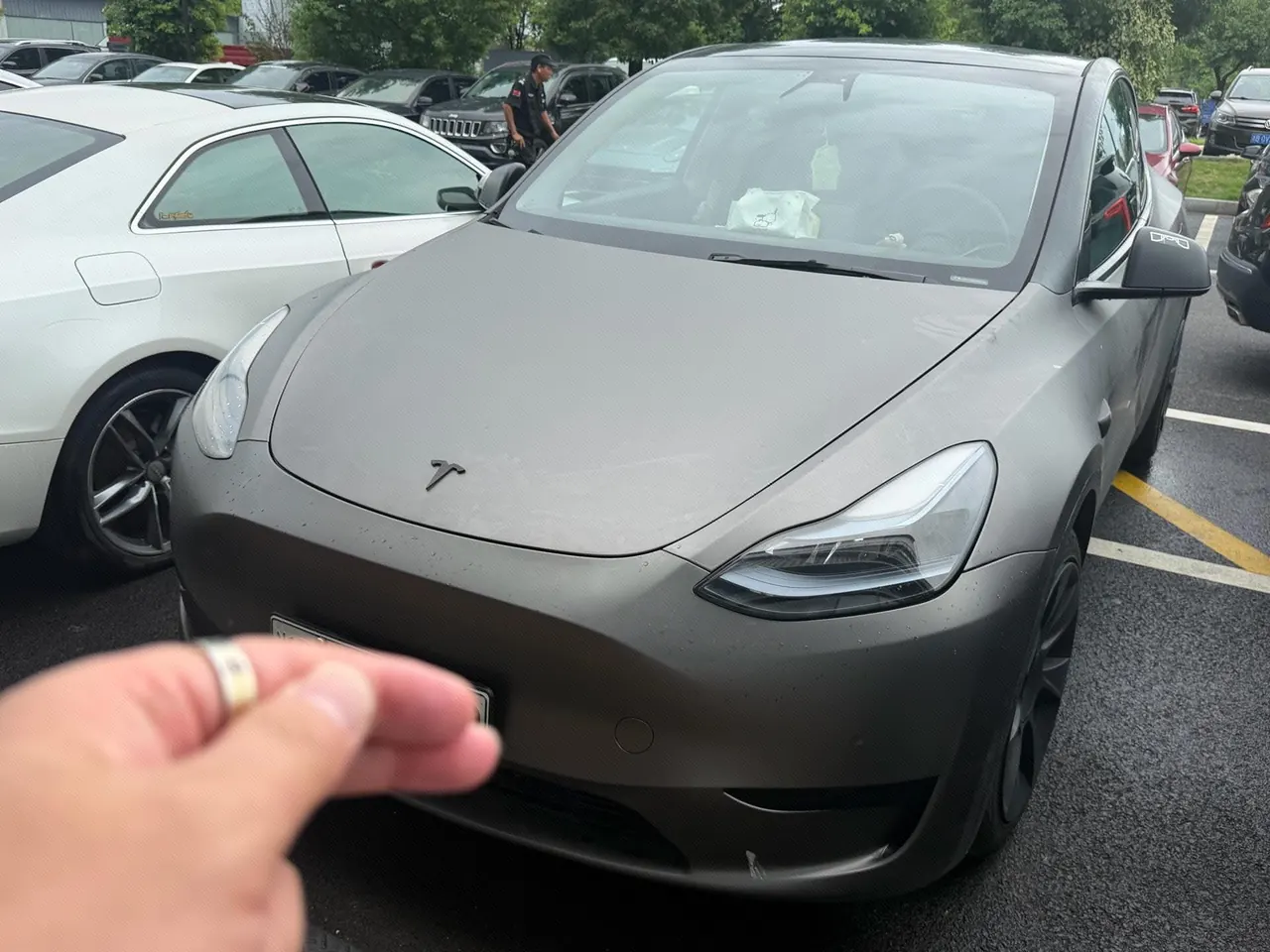 打开图片灯箱:Tesla 2022 Model Y rear-wheel drive version (facelift) automatic gear