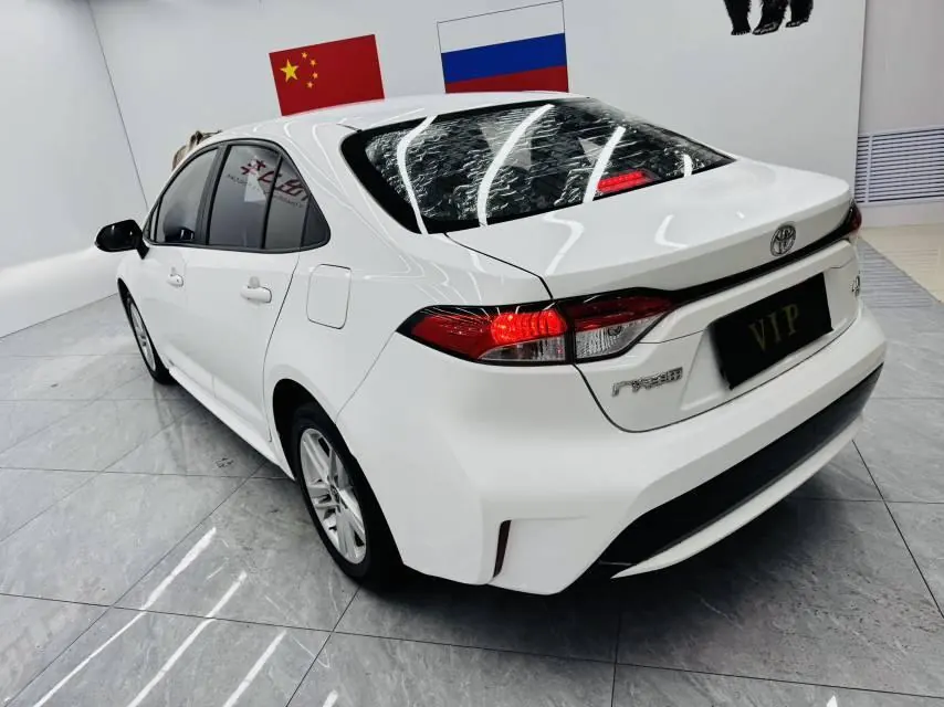 Toyota 2022 Lei Ling 1.2T Stepless 185T Deluxe Automatic Gear 11