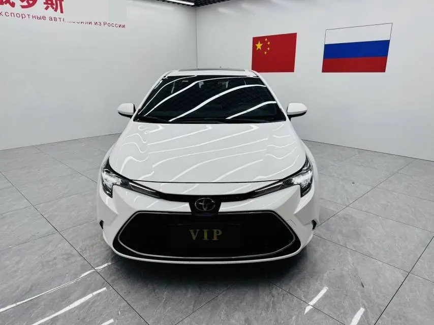 Toyota 2022 Lei Ling 1.2T Stepless 185T Deluxe Automatic Gear 2
