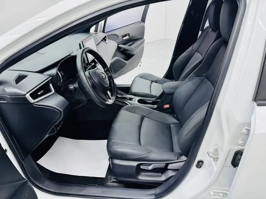 Toyota 2022 Lei Ling 1.2T Stepless 185T Deluxe Automatic Gear 4