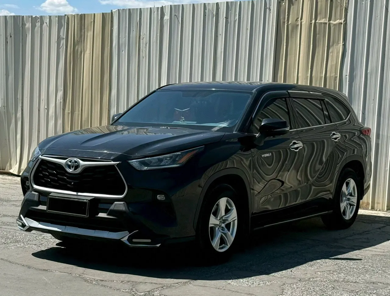 打开图片灯箱:Toyota 2022 Highlander Dual Engine 2.5 Stepless Four-wheel Drive Elite Edition 7-seat Automatic Transmission