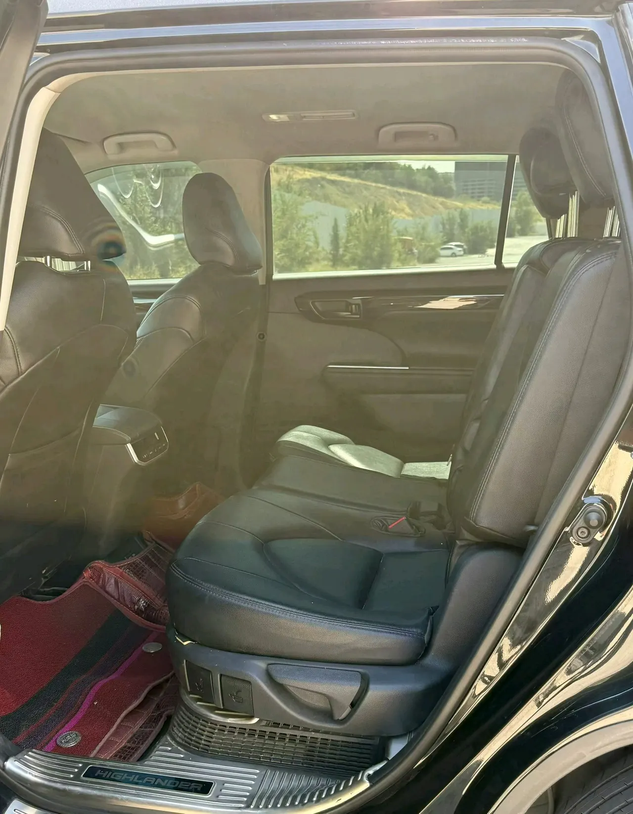 Toyota 2022 Highlander Dual Engine 2.5 Stepless Four-wheel Drive Elite Edition 7-seat Automatic Transmission 6