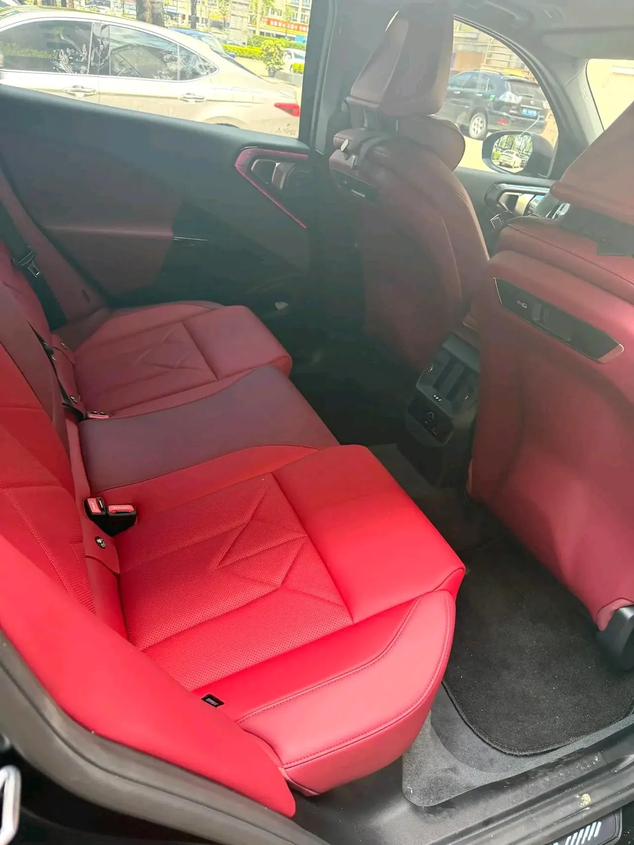 BMW 2026 X3 xDrive25L 2.0T M sports obsidian night suit automatic gear 4