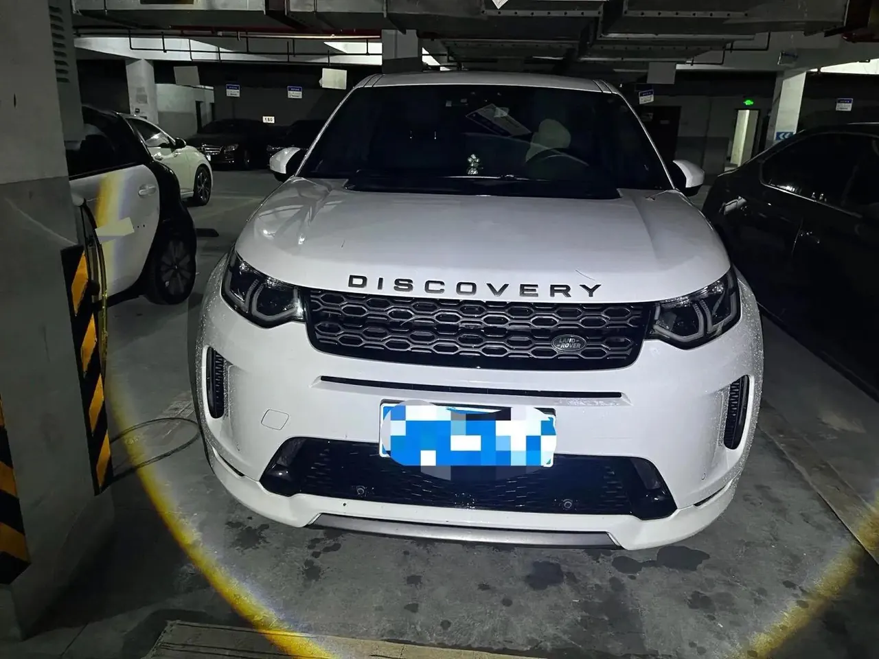 Land Rover 2020 Discovery Sports Edition 48V 2.0T 249PS R-Dynamic S Performance Edition Automatic Gear 2