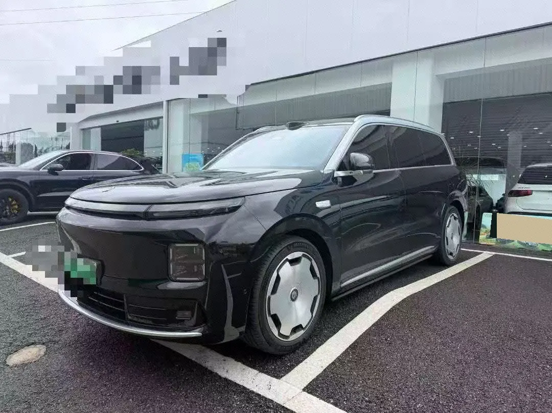 Leapmotor 2026 D 19 500 Zhizun Edition 6-seat Automatic Gear - View 1