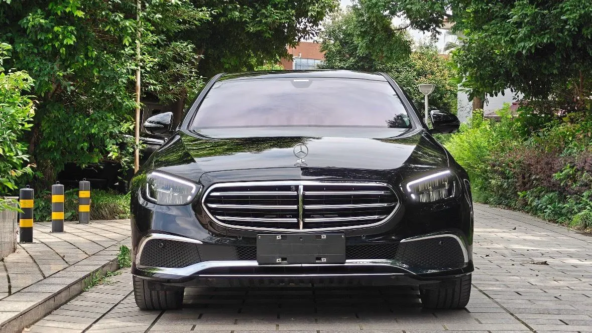 Mercedes Benz E Class 2022 E 300 L 2.0T Luxury Automatic Gear 3