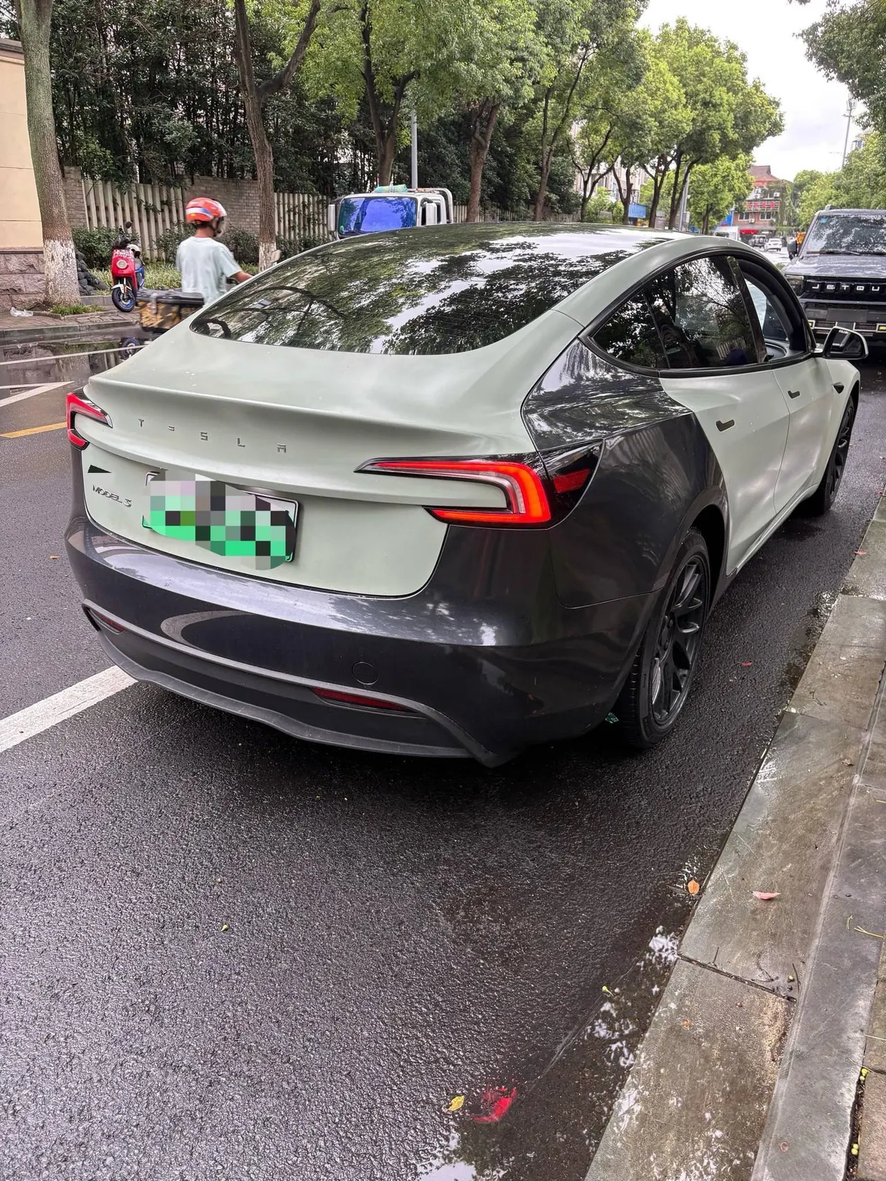 Tesla 2023 Model 3 Rejuvenation Edition Rear Wheel Drive Automatic Transmission 4
