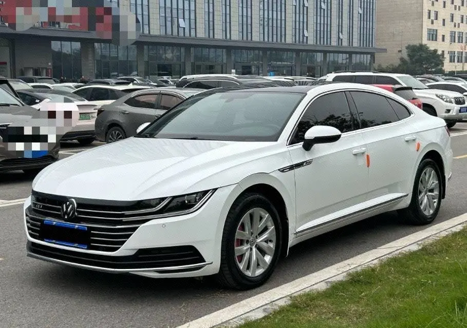 Open image lightbox: Volkswagen 2020 CC 2.0TSI 330TSI Huayan Edition Automatic Gear