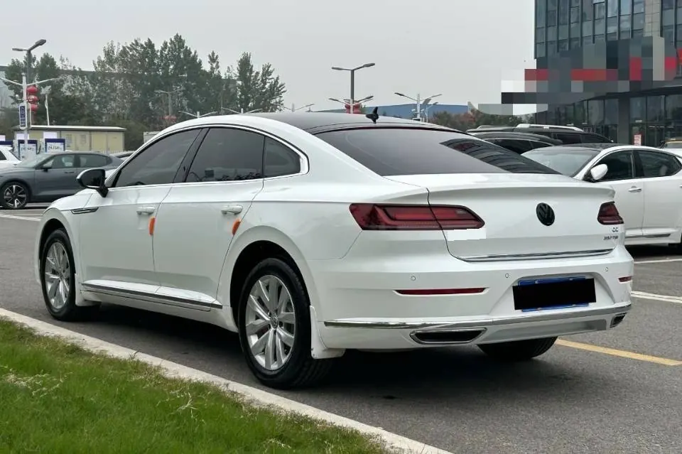 Volkswagen 2020 CC 2.0TSI 330TSI Huayan Edition Automatic Gear 7