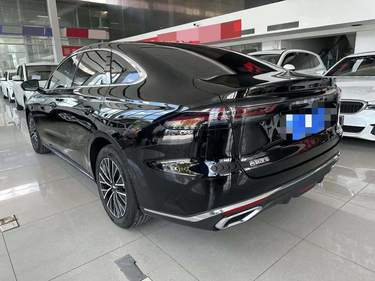 Geely 2026 emgrand -3-compartment 1.5T honorable automatic gear 4